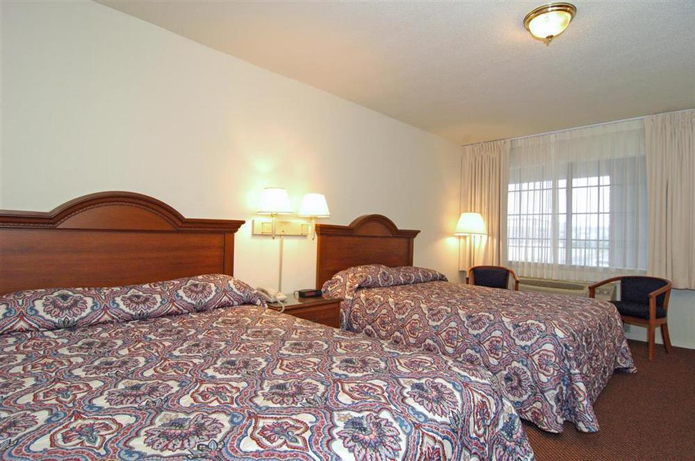 Days Inn By Wyndham College Station University Drive Habitación foto